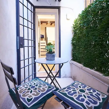 Loft Portici In Bologna