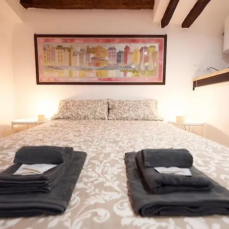 Loft Portici In Lägenhet