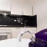 Апартаменты Loft Portici In Болонья
