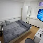 Loft Portici In Болонья